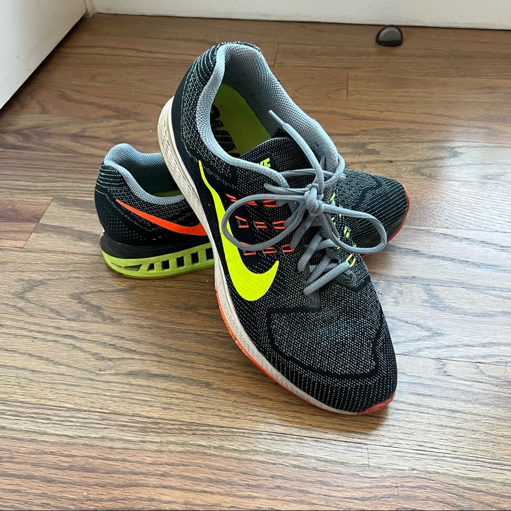 Nike Air Zoom Structure 18